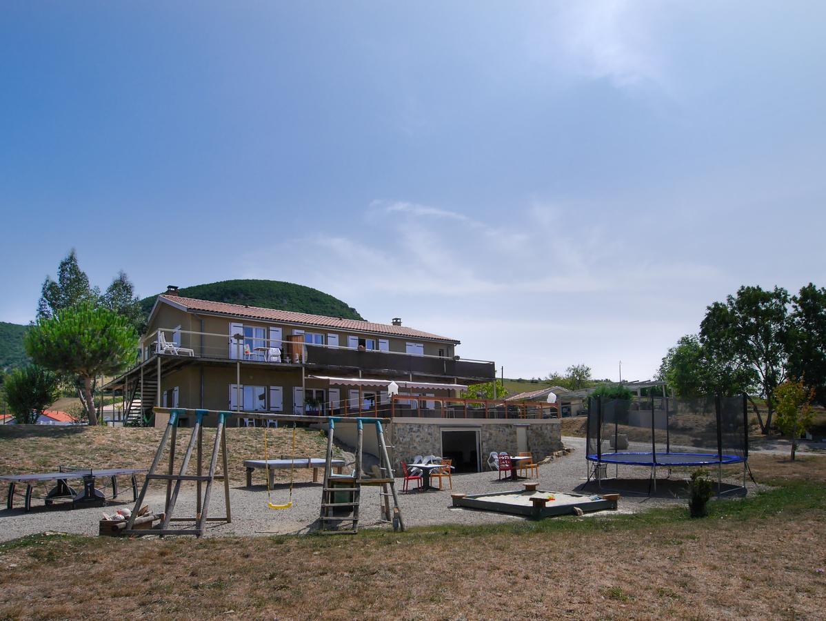 Val Saint Georges Saint-Georges-de-Luzençon Exterior photo